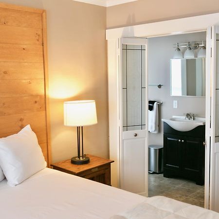 Inn At Kampfires Dummerston Center Екстериор снимка